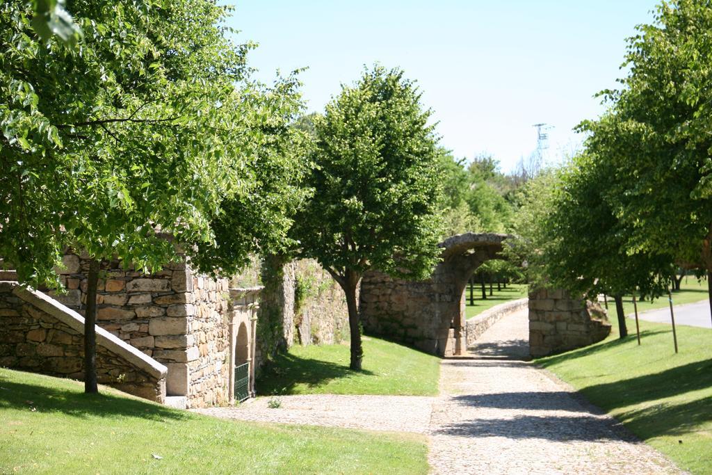 Quinta De La Barandica Pension Miranda do Douro Buitenkant foto