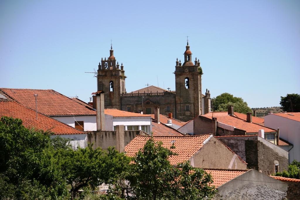 Quinta De La Barandica Pension Miranda do Douro Buitenkant foto